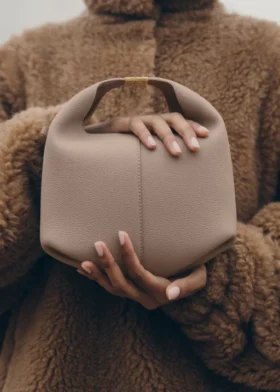Béri Edition – teksturowana, w kolorze taupe