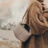 Béri Edition – teksturowana, w kolorze taupe