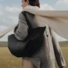 Cyme Edition – czarna z fakturą i ecruowymi szwami