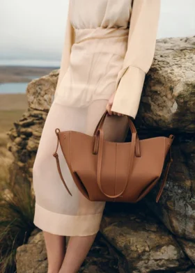 Cyme Mini Edition Textured Camel