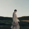 Cyme Mini Edition z teksturą w kolorze taupe
