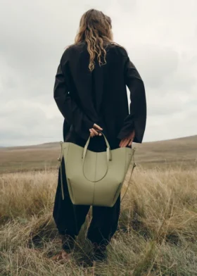 Cyme Tote Edition – teksturowana lipa