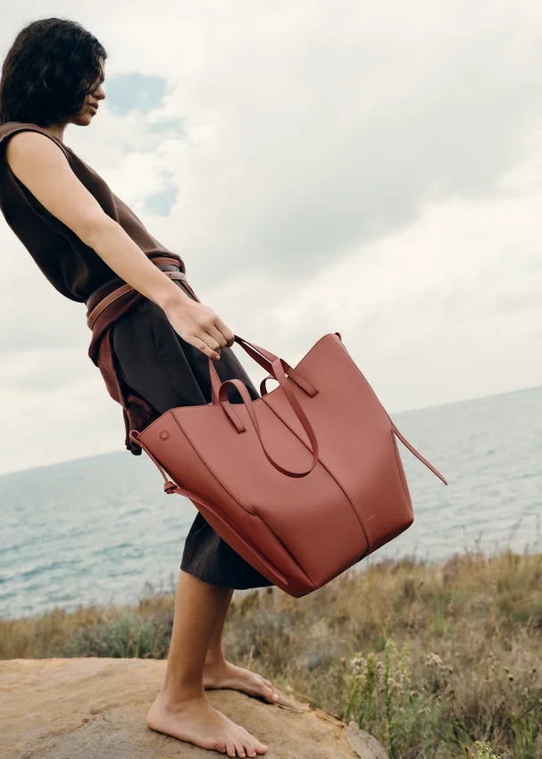Cyme Tote Edition – teksturowana terakota
