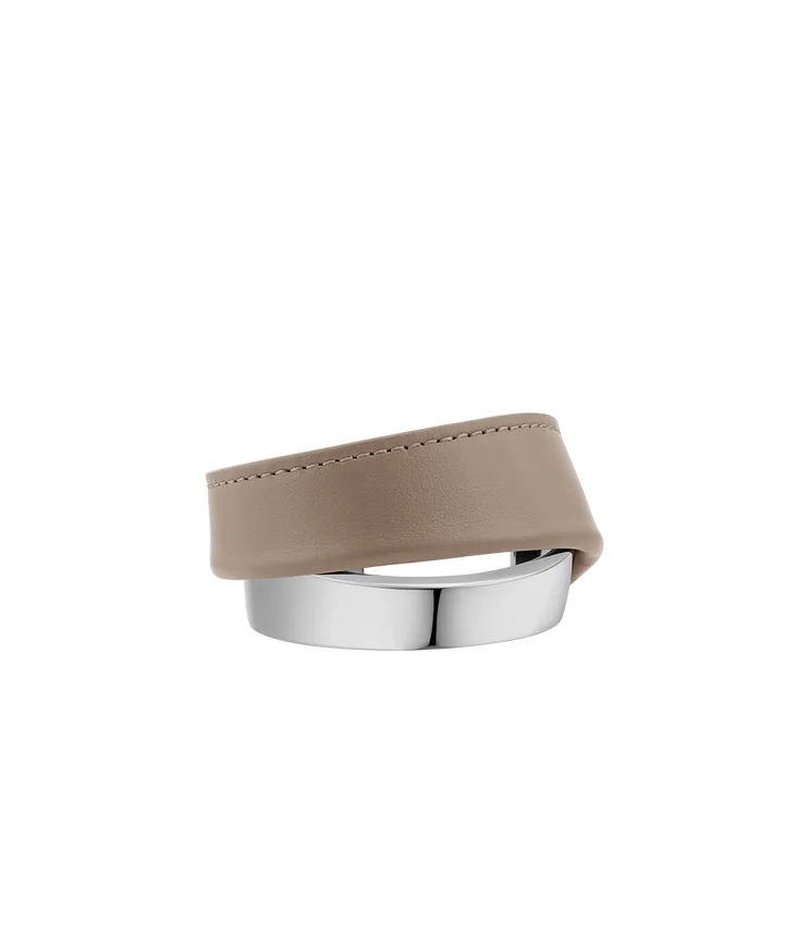 Edycja Ormé Cuff – srebro pokryte rodem z taupe skórą