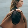 Edycja Shuldo – teksturowany brąz