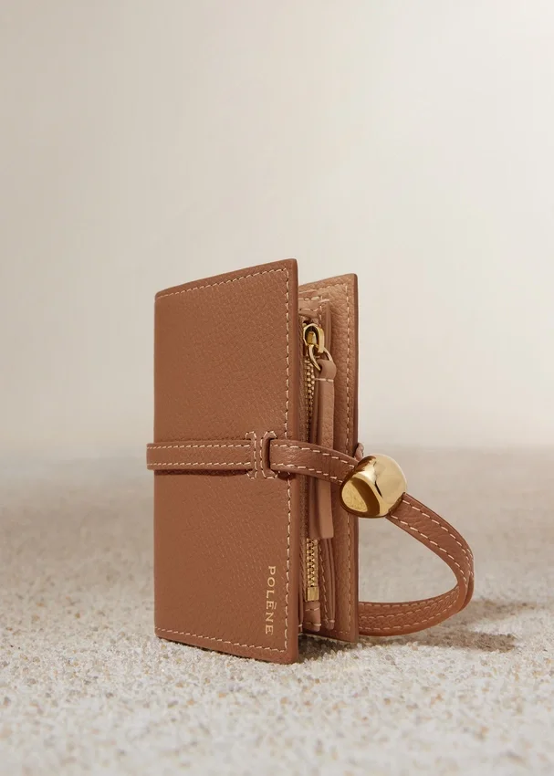 Etui na karty Kayé Edition Textured Duo w kolorze camelowym