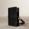 Etui na karty Kayé z serii Textured w kolorze czarnym