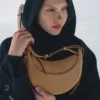 Gładka glina w kolorze ochry z serii Numéro Dix
