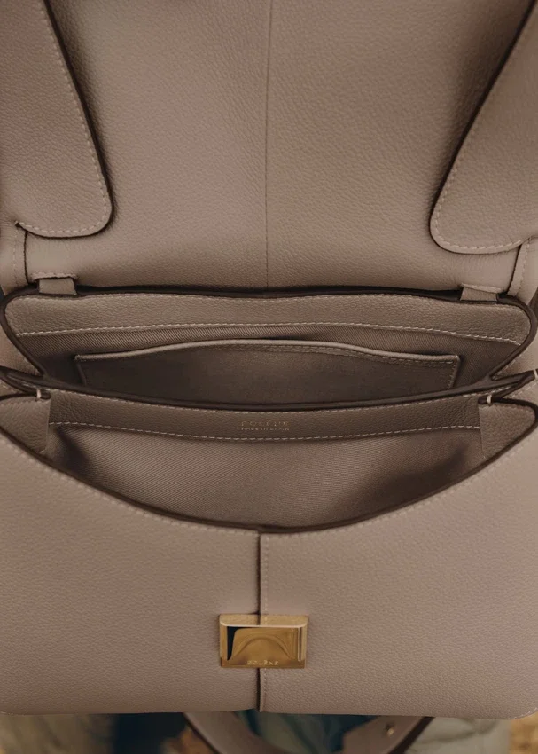 Mokki Edition Textured Taupe