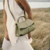 Mokki Mini Edition z teksturowanego drewna lipowego