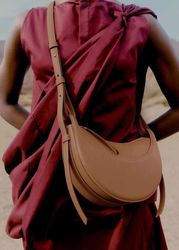 Numéro Dix Edition Smooth Camel