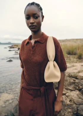 Numéro Neuf East West Edition Textured Sand