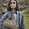 Numéro Neuf Edition – teksturowana taupe