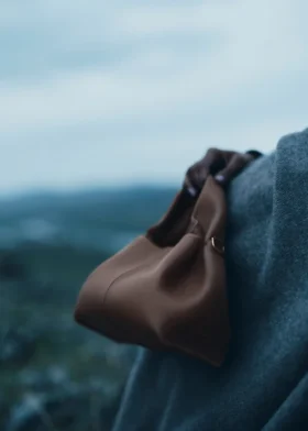 Numéro Neuf Mini Edition – teksturowana podstawa