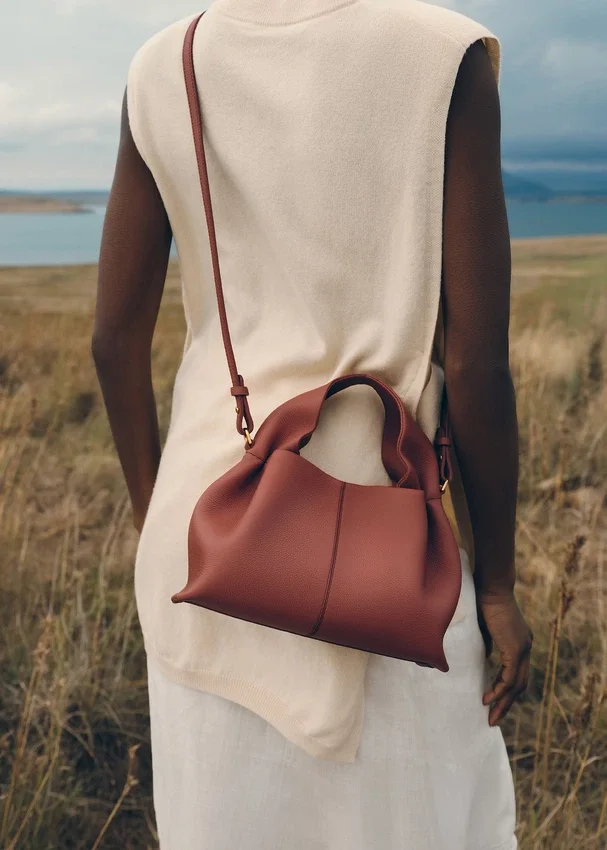 Numéro Neuf Mini Edition – teksturowana terakota