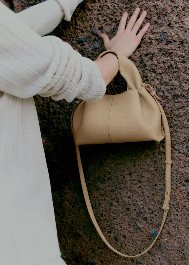 Numéro Neuf Mini Edition Textured Sand